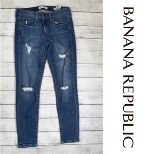 Banana Republic Women's Skinny Ankle Jeans - Size 26 - Distressing Medium Wash